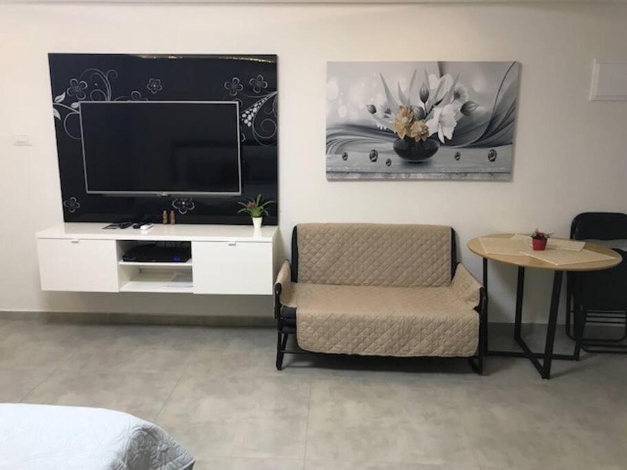 Coral Suite New Vacation Apartment 埃拉特 外观 照片